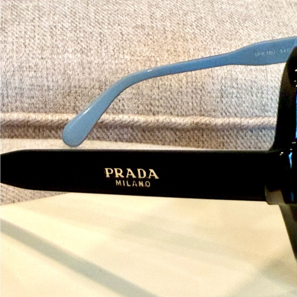 Prada Oversized Sunglasses Black Tortoise Gradient NWOT Italy - Picture 3 of 12